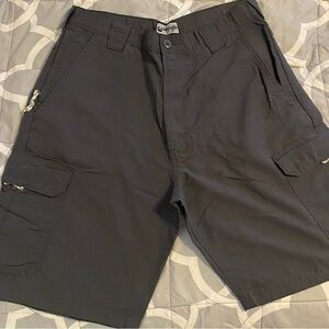 Wrangler men’s shorts size 33